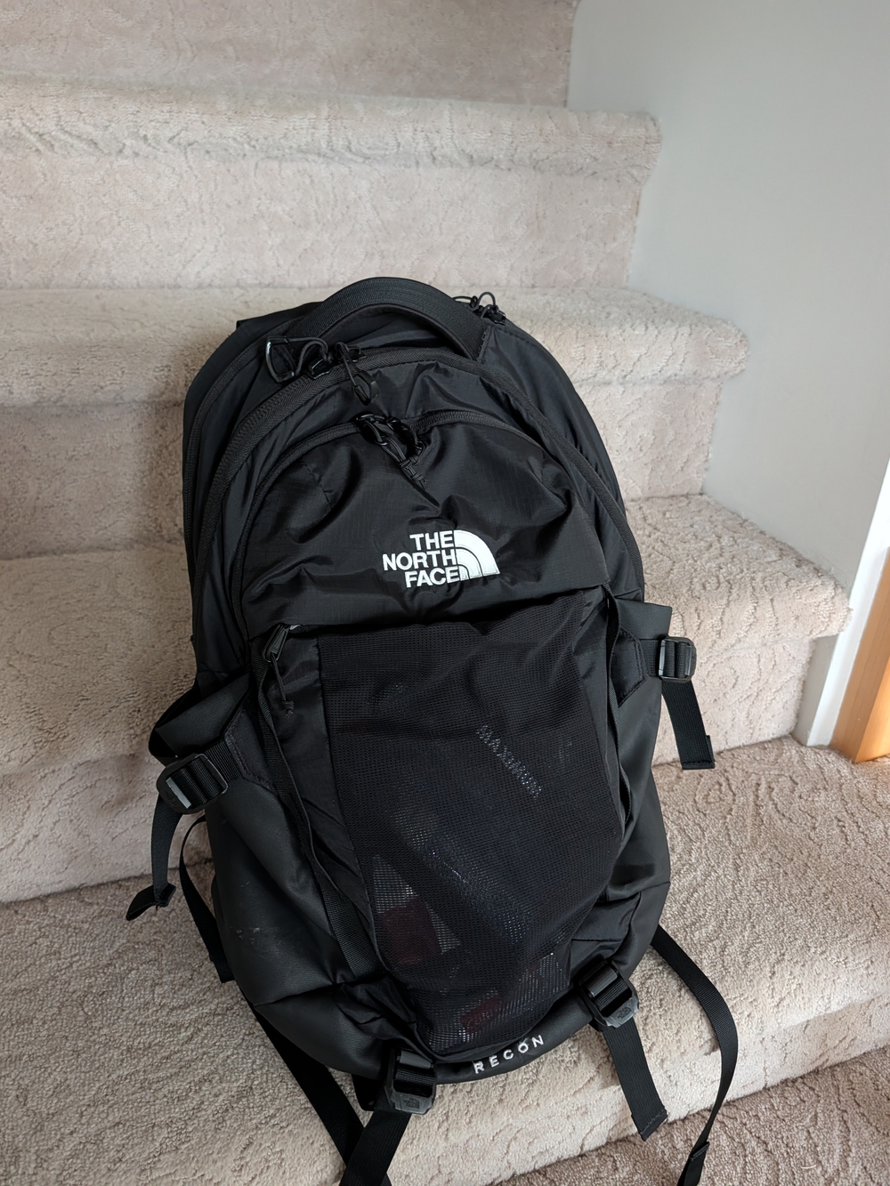 The North Face Black Men's Recon Backpack